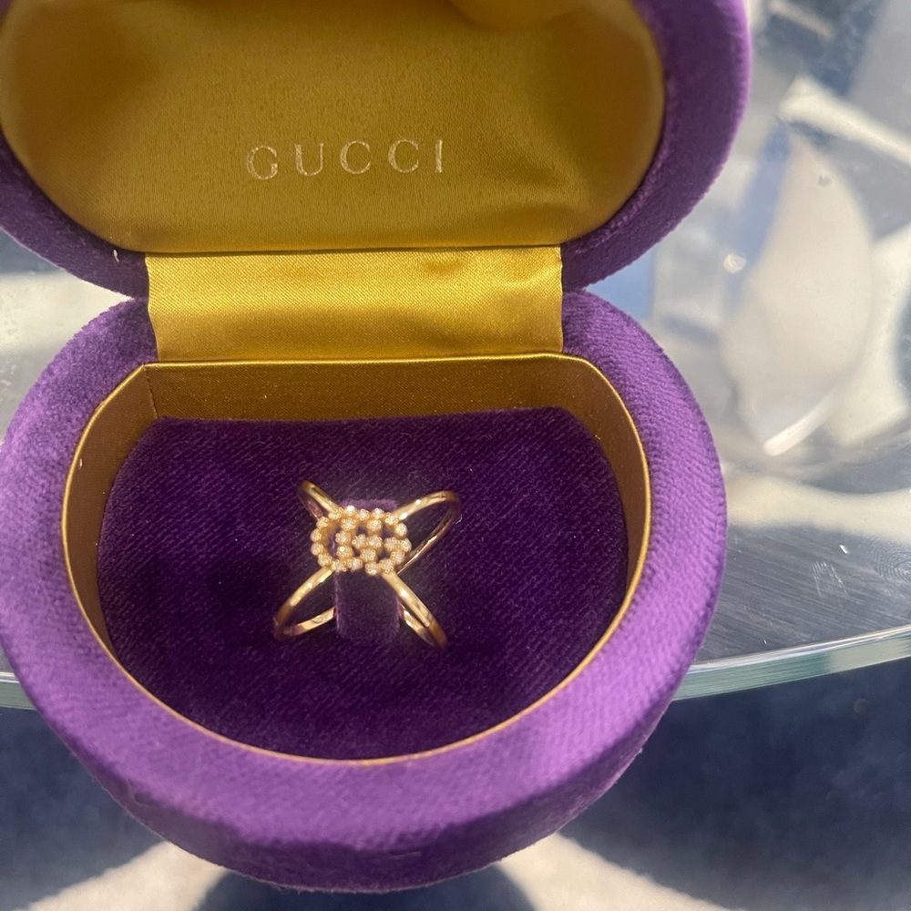 18k yellow gold Gucci brand new x shaped fully encrusted with faceted diamonds - Picture 5 of 6